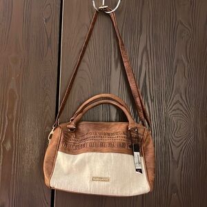 Mariamare shoulder or handheld purse. NWT